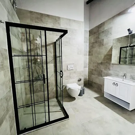 Vila Alya 1